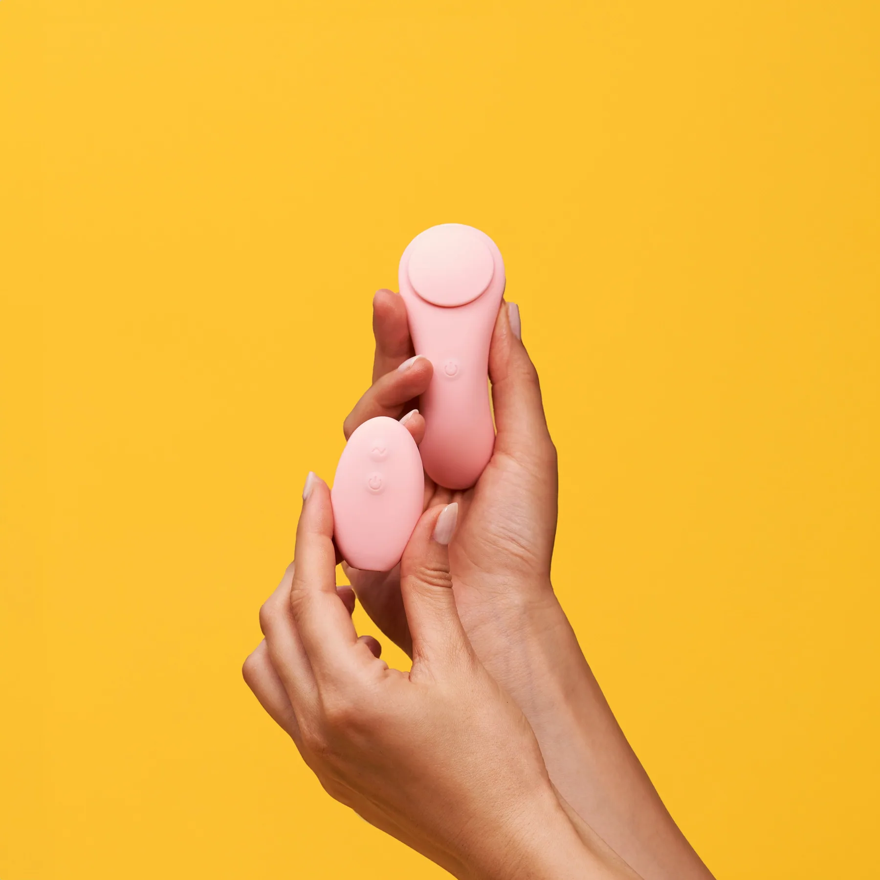 Pixie リモートコントロール パンティバイブレーター — フロント